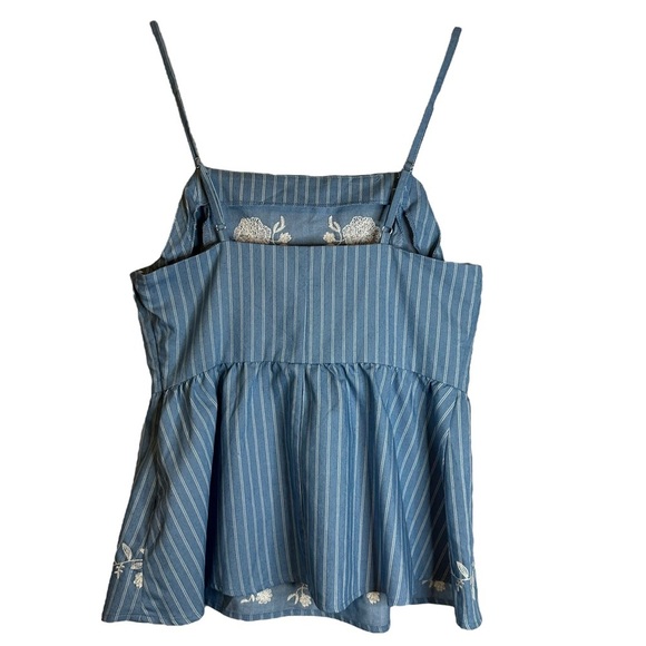 Harper Heritage Francesca’s Blue White Embroidered Baby Doll Tank Size Small NWT - Picture 5 of 11